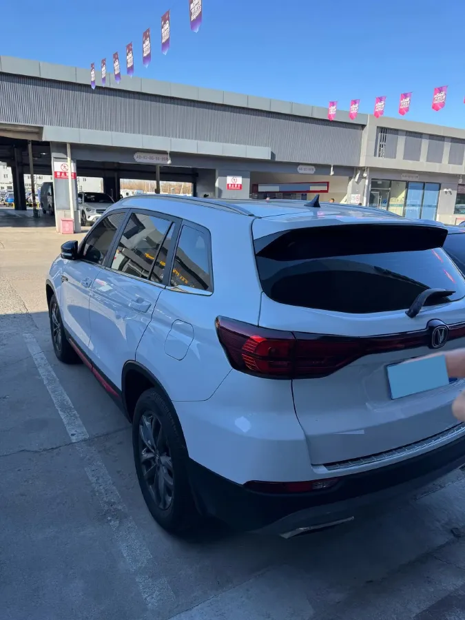 2021 ChangAn CS75 1.5T 178HP L4 7DCT,autocango,china used car exporter,china ev exporter,chinese used car exporter,chinese used ev exporter