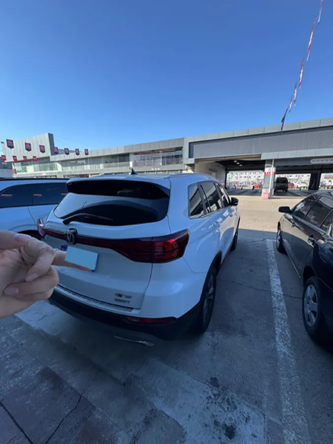 2021 ChangAn CS75 1.5T 178HP L4 7DCT,autocango,china used car exporter,china ev exporter,chinese used car exporter,chinese used ev exporter