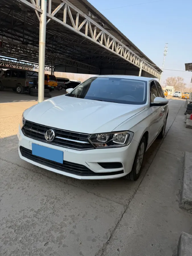 2019 MAXUS XinTu V80 2.5T 136HP L4 6MT,autocango,china used car exporter,china ev exporter,chinese used car exporter,chinese used ev exporter