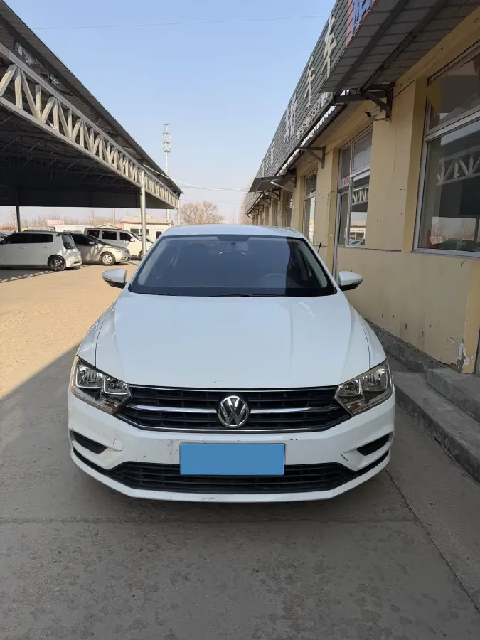 2019 MAXUS XinTu V80 2.5T 136HP L4 6MT,autocango,china used car exporter,china ev exporter,chinese used car exporter,chinese used ev exporter