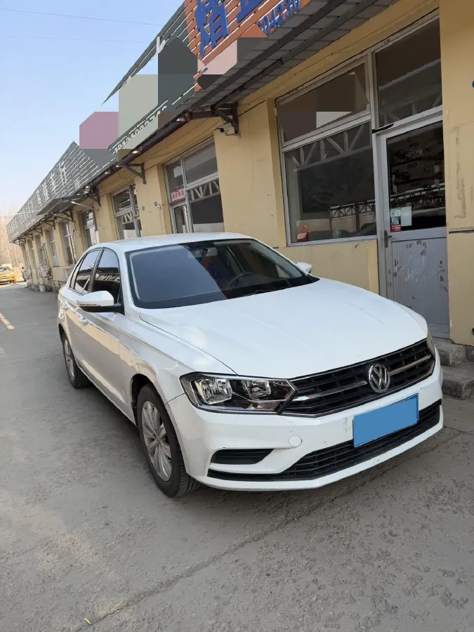 2019 MAXUS XinTu V80 2.5T 136HP L4 6MT,autocango,china used car exporter,china ev exporter,chinese used car exporter,chinese used ev exporter