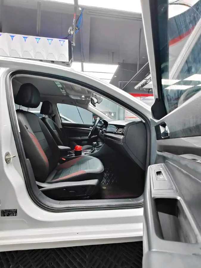 2020 Volkswagen Bora 1.5L 113HP L4 6AT,autocango,china used car exporter,china ev exporter,chinese used car exporter,chinese used ev exporter