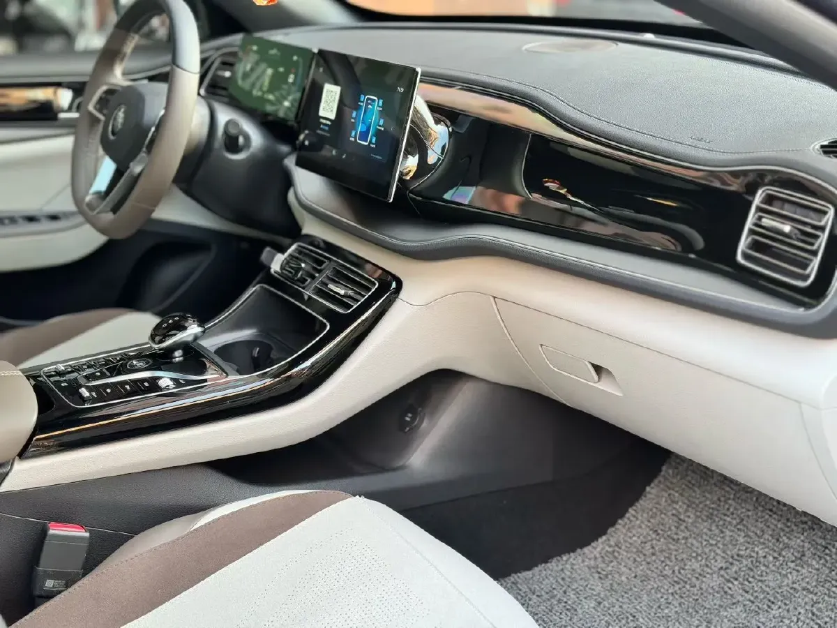 2023 BYD Qin Plus 1.5L 110HP L4 E-CVT PHEV 8.32KWH,autocango,china used car exporter,china ev exporter,chinese used car exporter,chinese used ev exporter