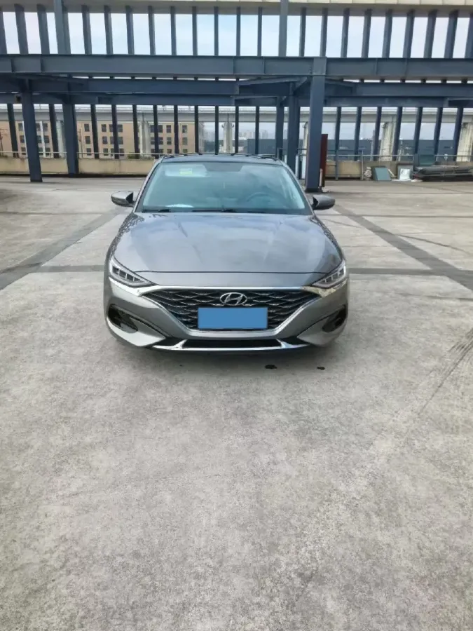 2019 Hyundai La Festa 1.6T 190HP L4 7DCT,autocango,china used car exporter,china ev exporter,chinese used car exporter,chinese used ev exporter
