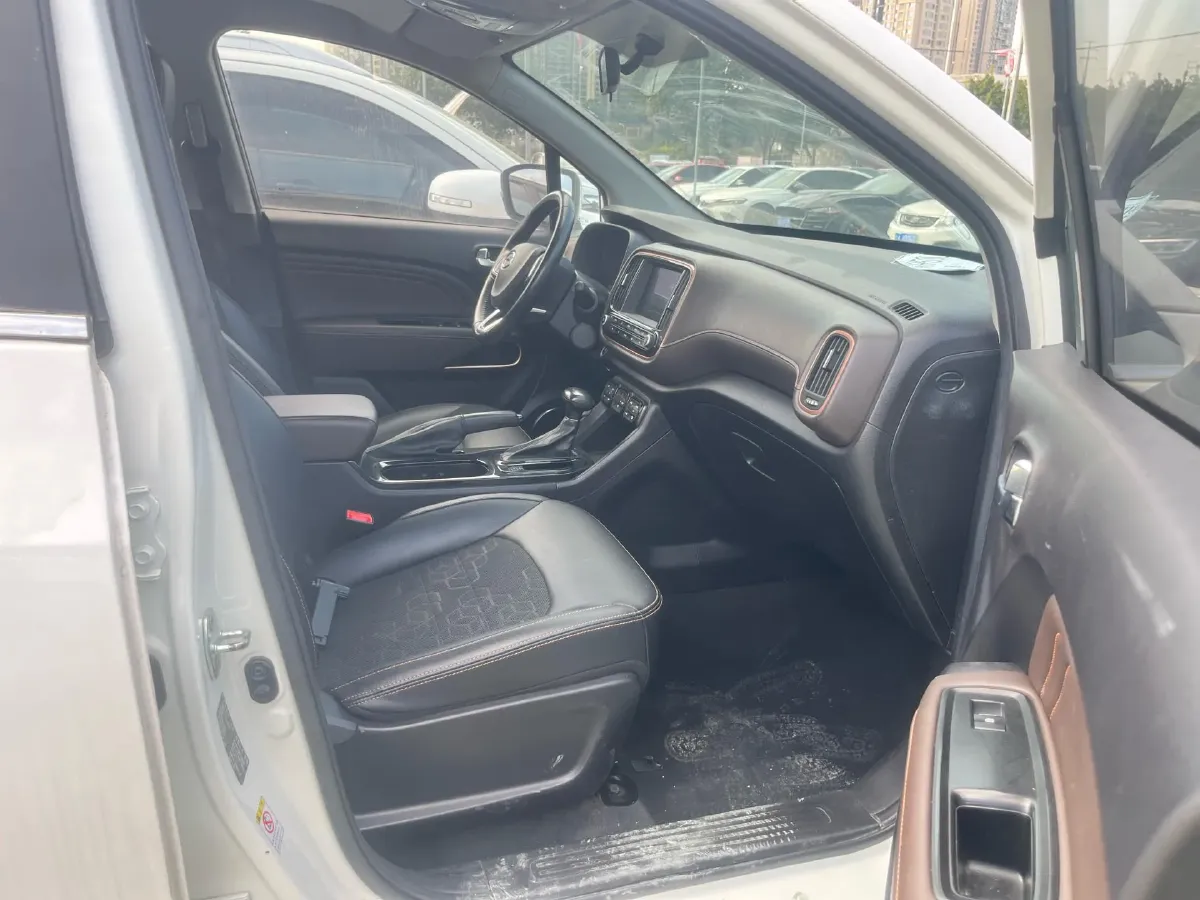 2020 GAC Trumpchi GS3 1.5T 163HP L3 7DCT,autocango,china used car exporter,china ev exporter,chinese used car exporter,chinese used ev exporter