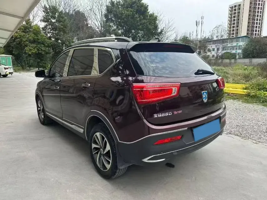 2017 BaoJun 560 1.5T 150HP L4 6DCT,autocango,china used car exporter,china ev exporter,chinese used car exporter,chinese used ev exporter