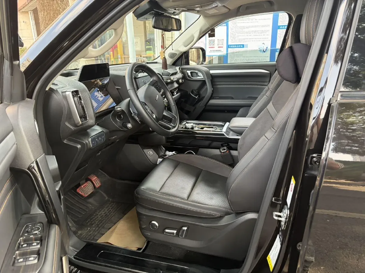 2021 Haval Dargo 2.0T 211HP L4 7DCT,autocango,china used car exporter,china ev exporter,chinese used car exporter,chinese used ev exporter