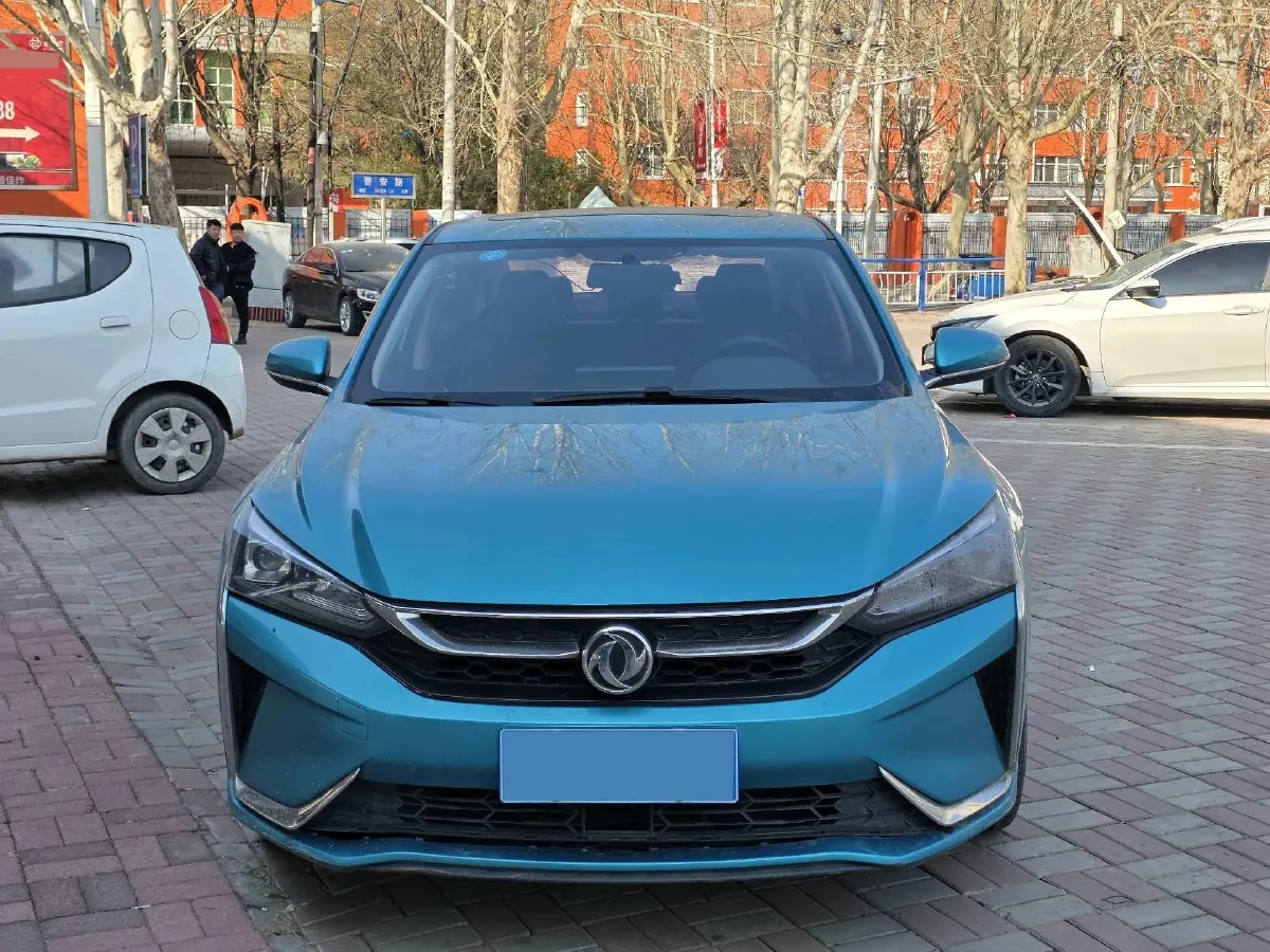 2020 DongFeng Aeolus YiXuan 1.5T 150HP L4 6DCT,autocango,china used car exporter,china ev exporter,chinese used car exporter,chinese used ev exporter