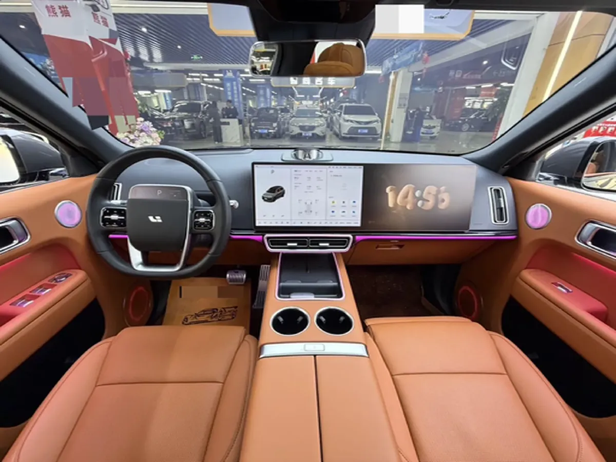 2023 Li L8 Range Extended 154HP REEV 40.9KWH,autocango,china used car exporter,china ev exporter,chinese used car exporter,chinese used ev exporter