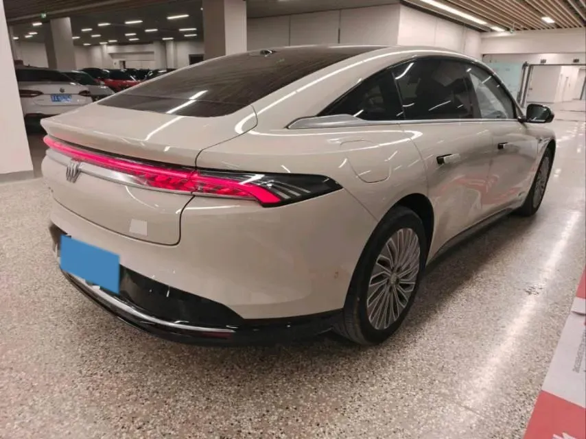 2026 Avatr 07 1.5T 156HP L4 REEV,autocango,china used car exporter,china ev exporter,chinese used car exporter,chinese used ev exporter