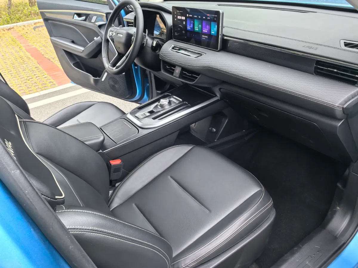 2021 Haval Jolion 1.5T 150HP L4 7DCT,autocango,china used car exporter,china ev exporter,chinese used car exporter,chinese used ev exporter