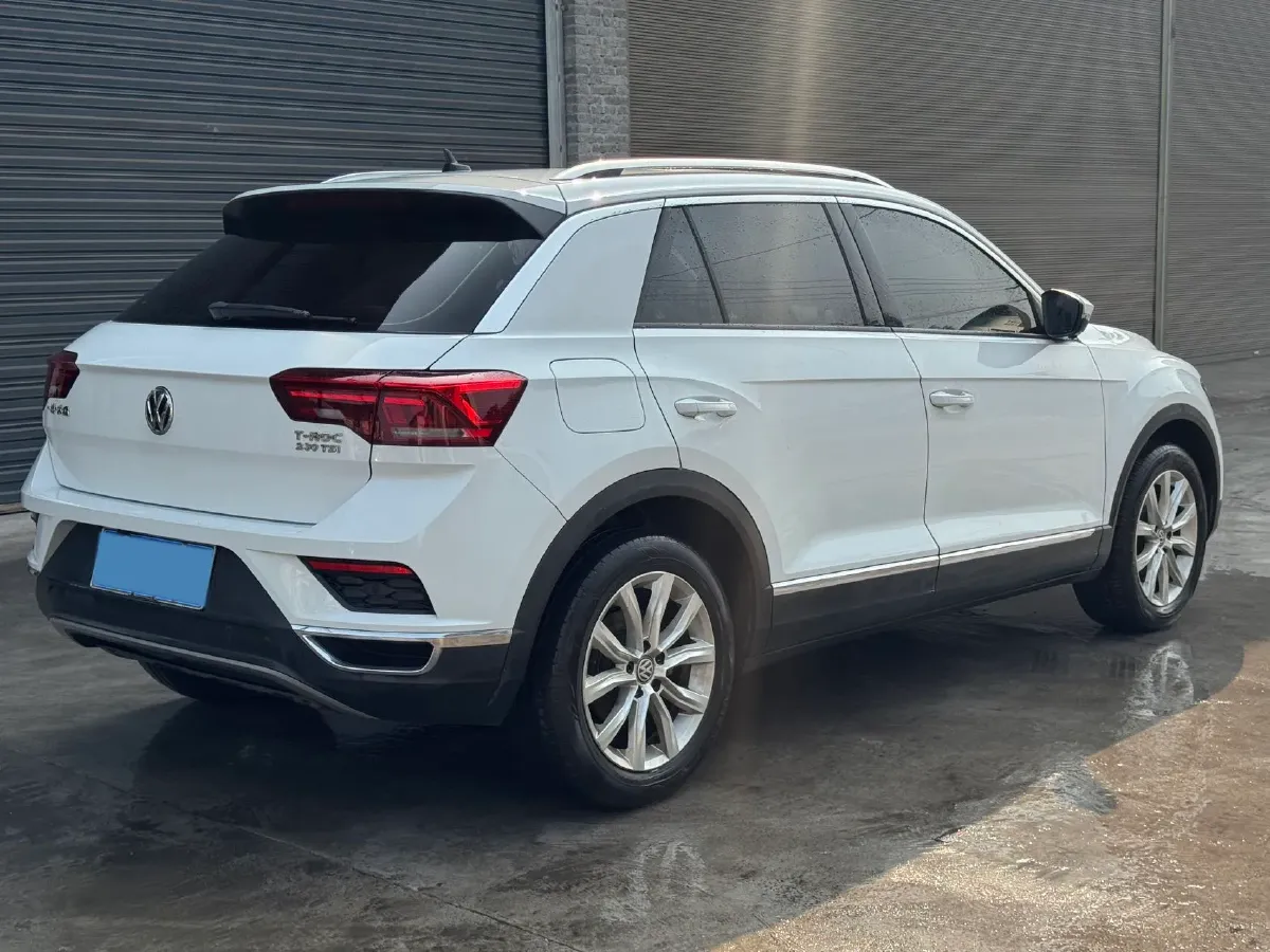 2019 Volkswagen T-Roc 1.4T 131HP L4 7DCT,autocango,china used car exporter,china ev exporter,chinese used car exporter,chinese used ev exporter