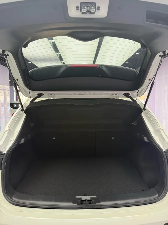 2022 Nissan Qashqai 2.0L 151HP L4 CVT,autocango,china used car exporter,china ev exporter,chinese used car exporter,chinese used ev exporter