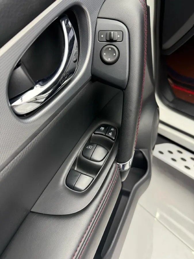 2022 Nissan Qashqai 2.0L 151HP L4 CVT,autocango,china used car exporter,china ev exporter,chinese used car exporter,chinese used ev exporter