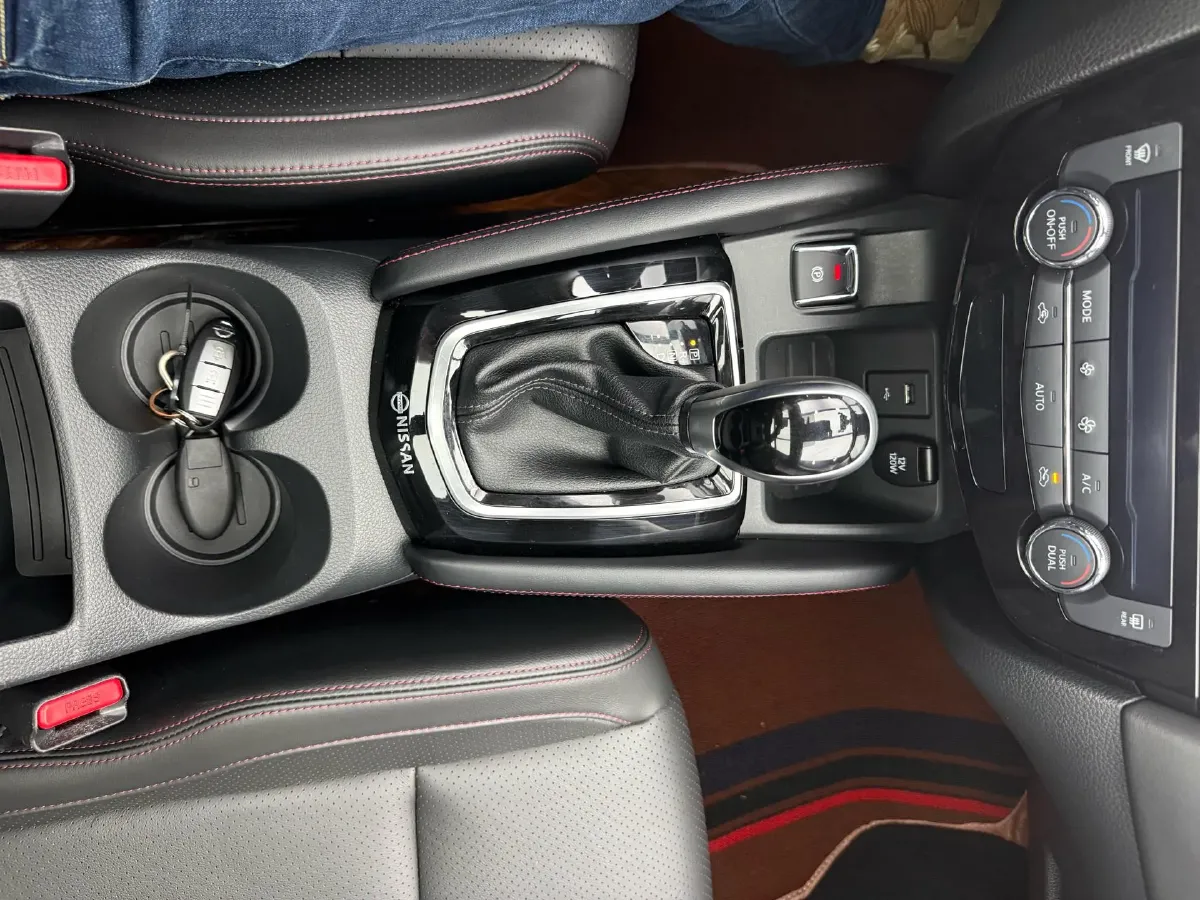 2022 Nissan Qashqai 2.0L 151HP L4 CVT,autocango,china used car exporter,china ev exporter,chinese used car exporter,chinese used ev exporter