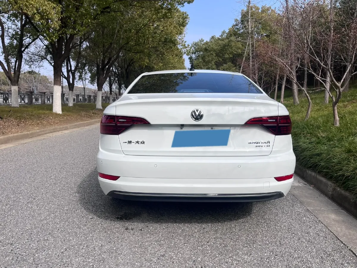 2021 Volkswagen Sagitar 1.4T 150HP L4 7DCT,autocango,china used car exporter,china ev exporter,chinese used car exporter,chinese used ev exporter