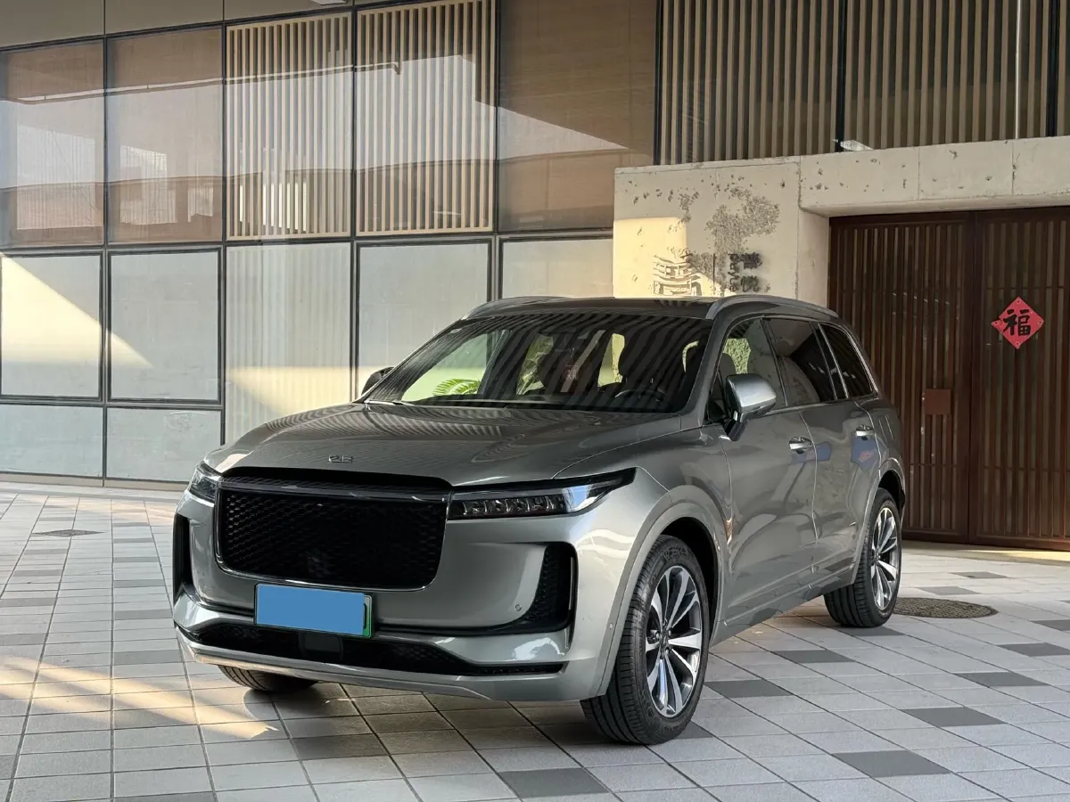 2020 Li ONE Range Extended 131HP REEV 40.5KWH,autocango,china used car exporter,china ev exporter,chinese used car exporter,chinese used ev exporter