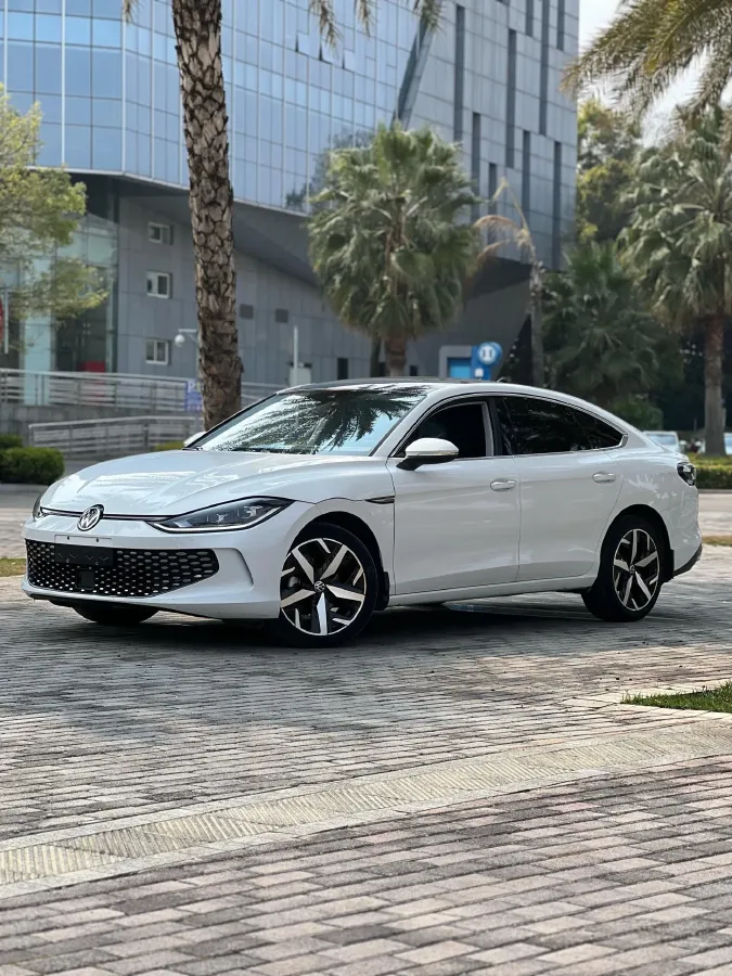 2023 Volkswagen Lamando 1.4T 150HP L4 7DCT,autocango,china used car exporter,china ev exporter,chinese used car exporter,chinese used ev exporter