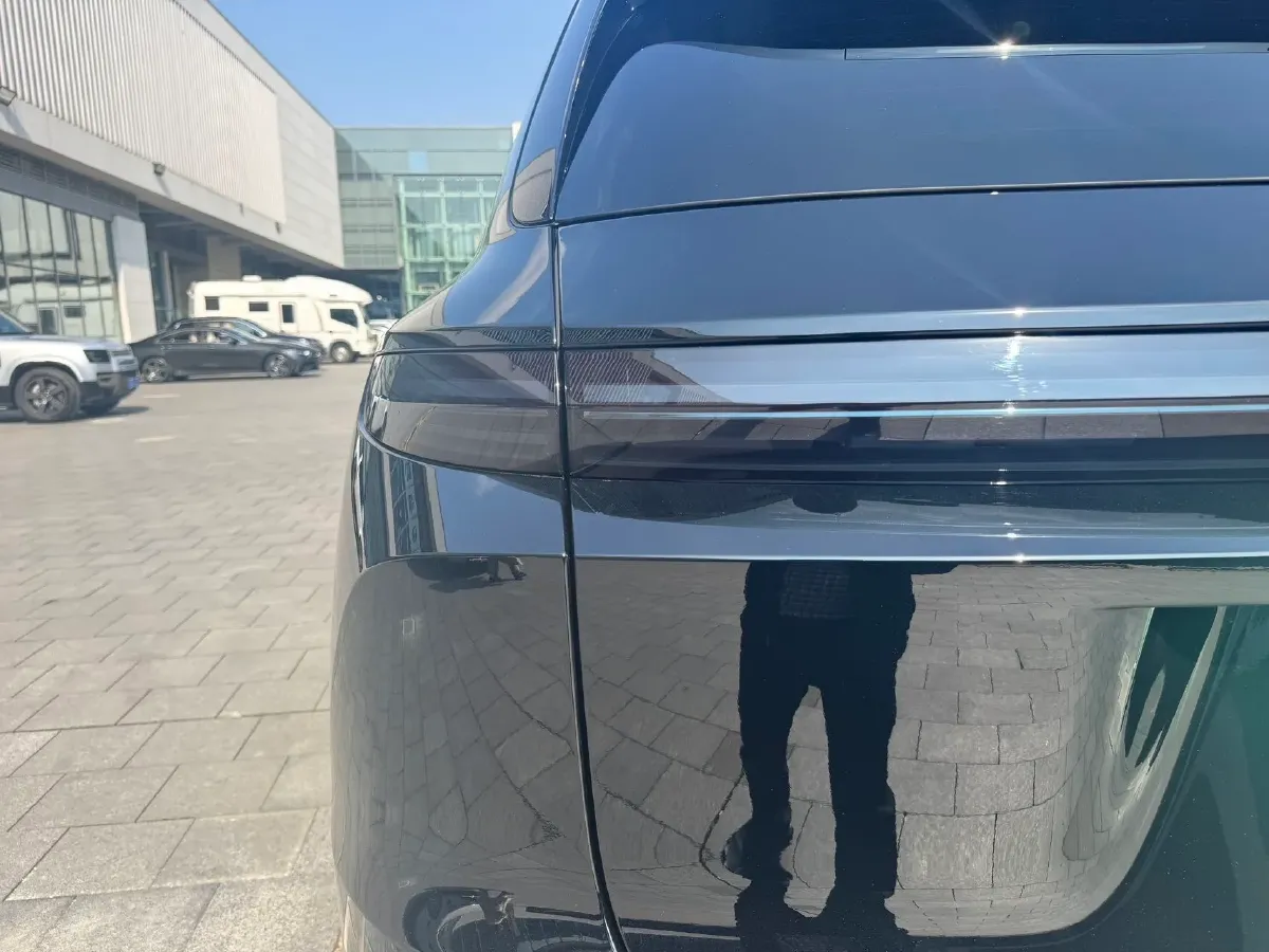 2025 Li L7 Range Extended 154HP REEV,autocango,china used car exporter,china ev exporter,chinese used car exporter,chinese used ev exporter