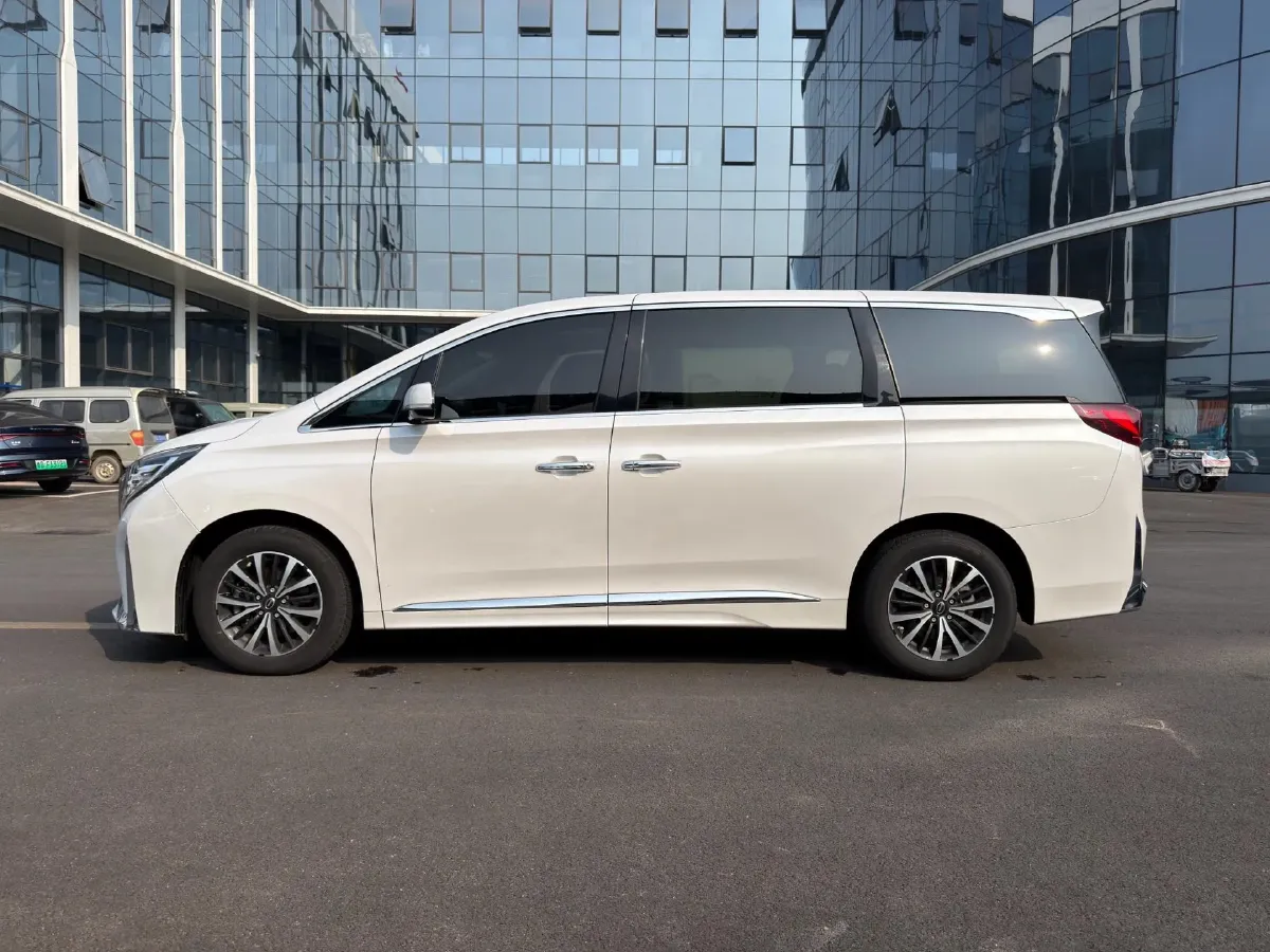 2023 GAC Trumpchi M8 2.0T 252HP L4 8AT,autocango,china used car exporter,china ev exporter,chinese used car exporter,chinese used ev exporter