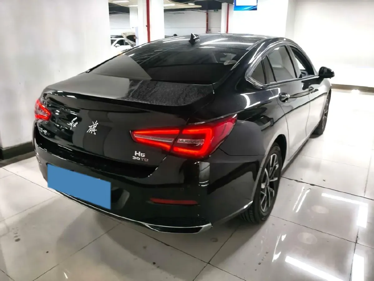 2022 HongQi H5 1.5T 169HP L4 7DCT,autocango,china used car exporter,china ev exporter,chinese used car exporter,chinese used ev exporter