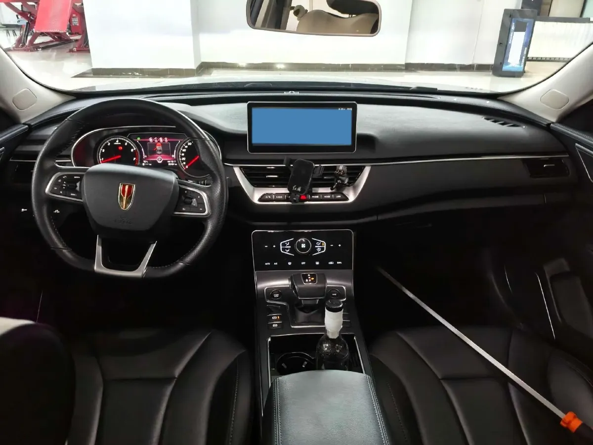 2022 HongQi H5 1.5T 169HP L4 7DCT,autocango,china used car exporter,china ev exporter,chinese used car exporter,chinese used ev exporter