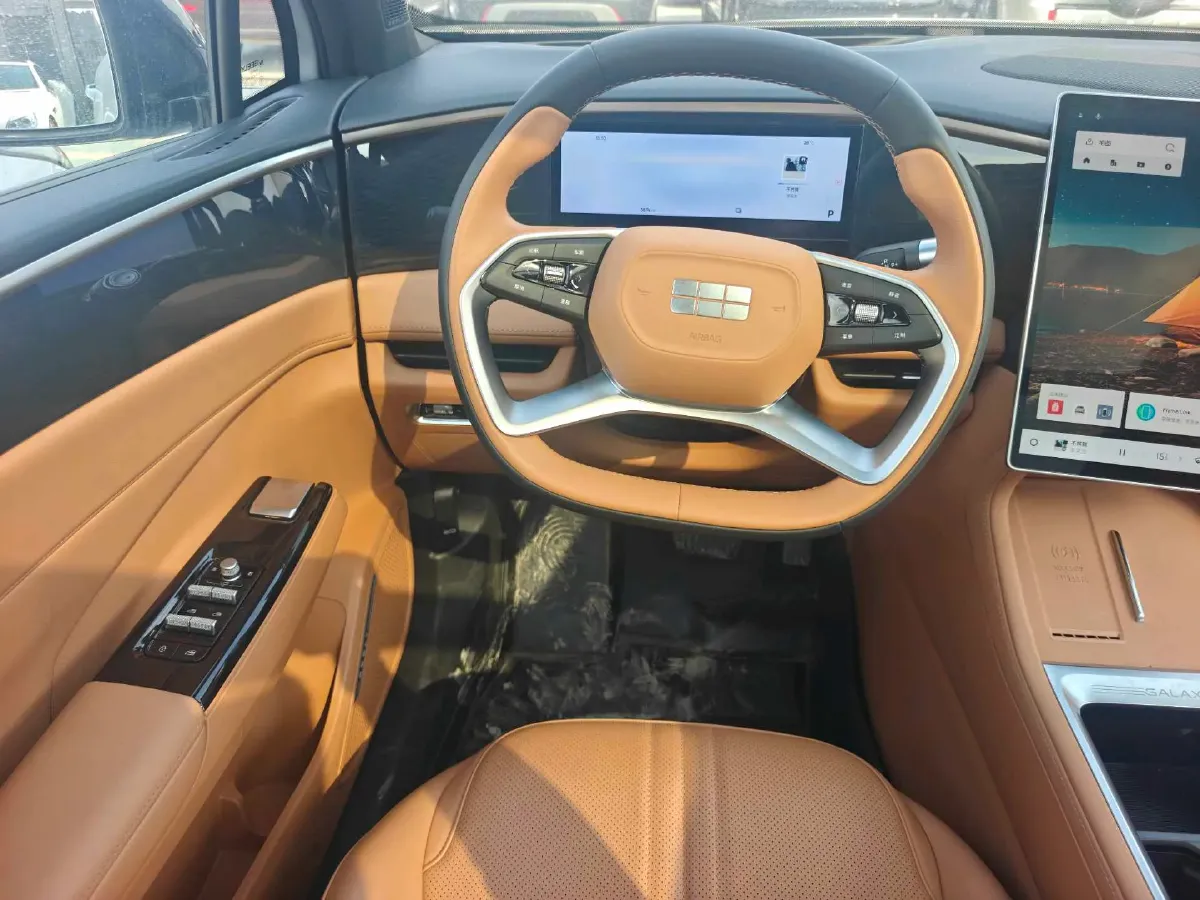 2025 Geely Galaxy L7 1.5L 112HP L4 1DHT PHEV 18.4KWH,autocango,china used car exporter,china ev exporter,chinese used car exporter,chinese used ev exporter