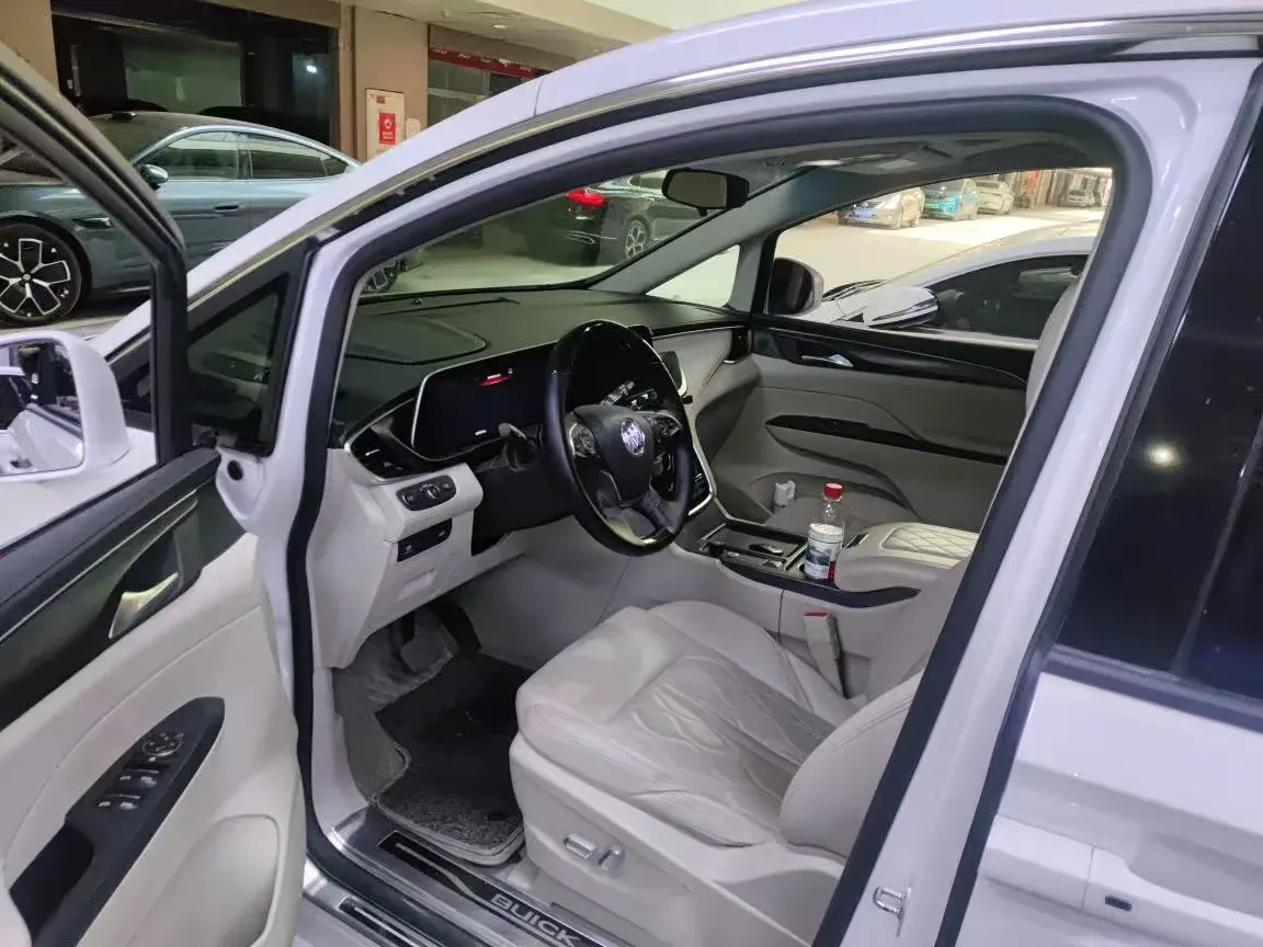 2020 Buick GL8 2.0T 237HP L4 9AT,autocango,china used car exporter,china ev exporter,chinese used car exporter,chinese used ev exporter