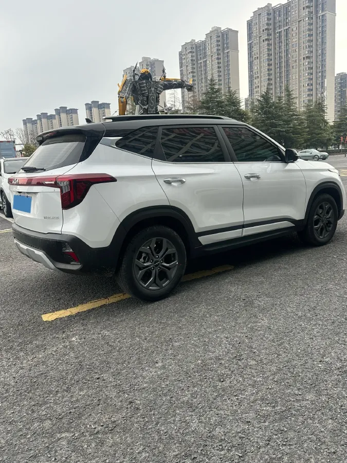 2023 Kia Seltos 1.5L 115HP L4 CVT,autocango,china used car exporter,china ev exporter,chinese used car exporter,chinese used ev exporter