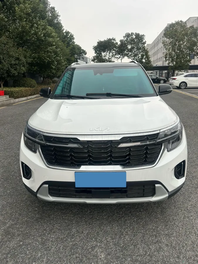 2023 Kia Seltos 1.5L 115HP L4 CVT,autocango,china used car exporter,china ev exporter,chinese used car exporter,chinese used ev exporter