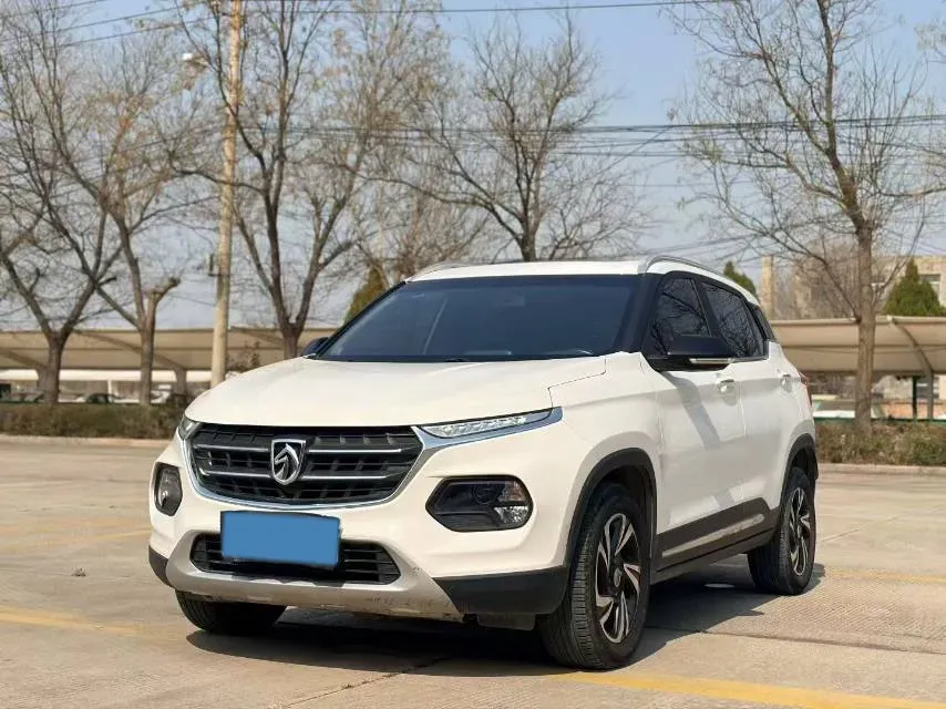 2017 HaiMa S5 Young Edition 1.6L 122HP L4 5MT,autocango,china used car exporter,china ev exporter,chinese used car exporter,chinese used ev exporter