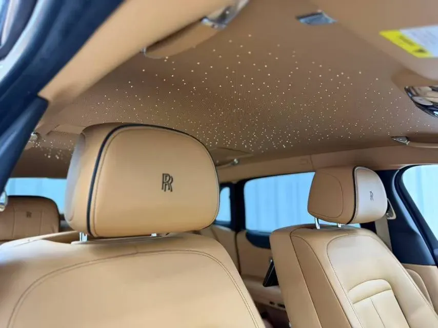 2021 Rolls-Royce Ghost 6.7T 571HP V12 8AT,autocango,china used car exporter,china ev exporter,chinese used car exporter,chinese used ev exporter