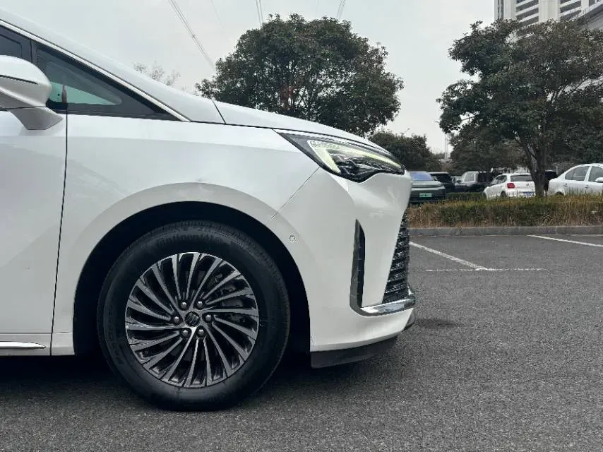 2023 Buick Century 2.0T 237HP L4 9AT,autocango,china used car exporter,china ev exporter,chinese used car exporter,chinese used ev exporter