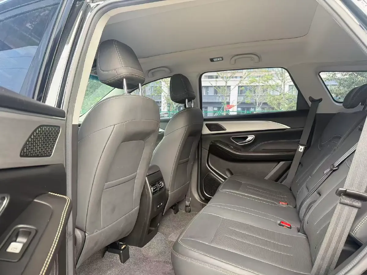 2023 Jetour X90 Plus 1.6T 197HP L4 7DCT,autocango,china used car exporter,china ev exporter,chinese used car exporter,chinese used ev exporter