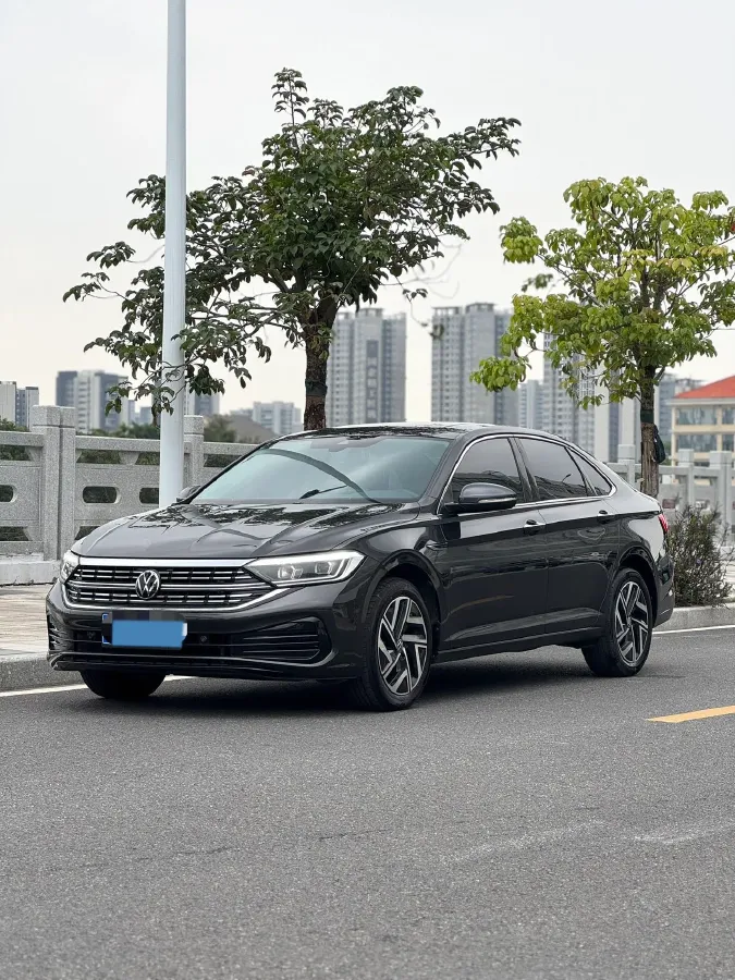2023 Volkswagen Sagitar 1.5T 160HP L4 7DCT,autocango,china used car exporter,china ev exporter,chinese used car exporter,chinese used ev exporter