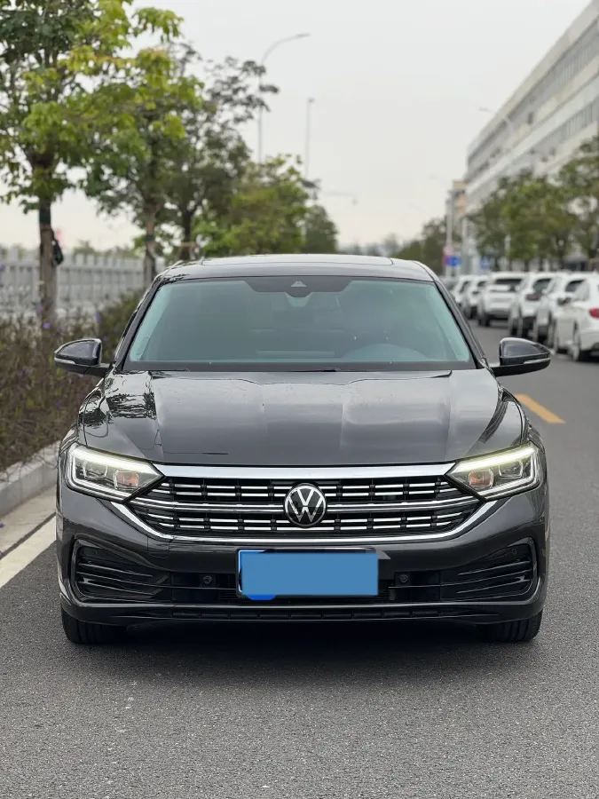 2023 Volkswagen Sagitar 1.5T 160HP L4 7DCT,autocango,china used car exporter,china ev exporter,chinese used car exporter,chinese used ev exporter