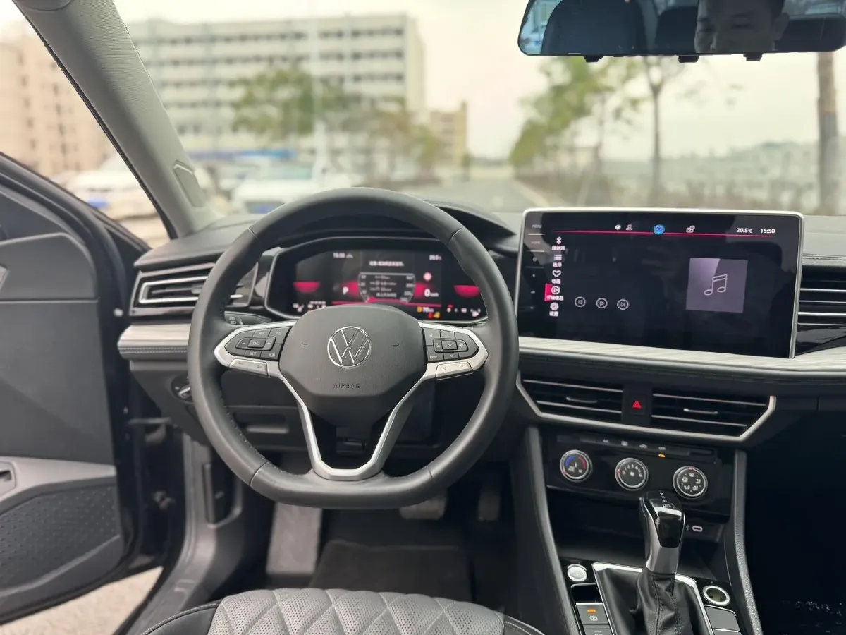 2023 Volkswagen Sagitar 1.5T 160HP L4 7DCT,autocango,china used car exporter,china ev exporter,chinese used car exporter,chinese used ev exporter