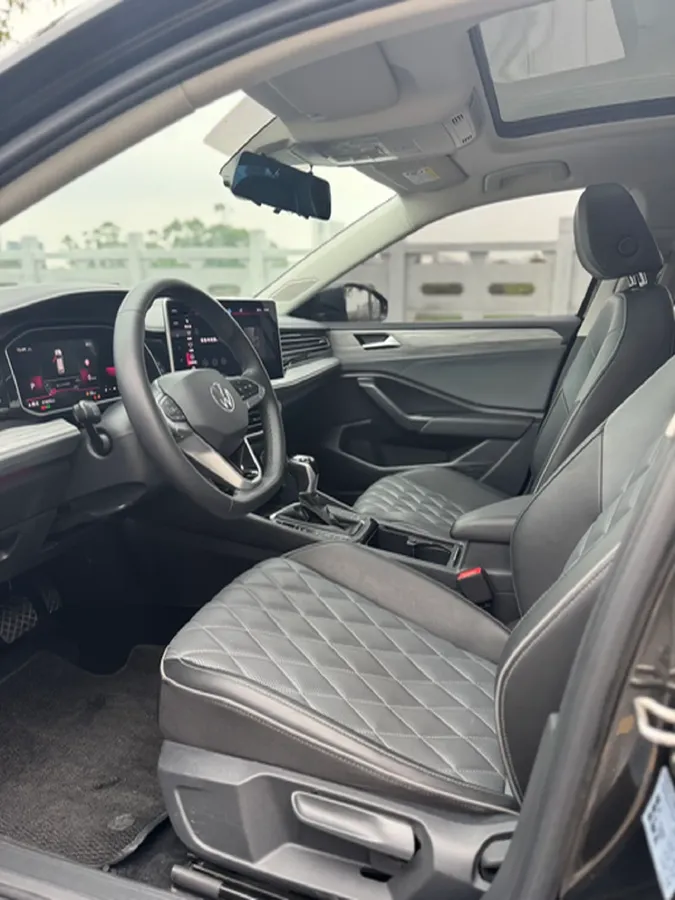 2023 Volkswagen Sagitar 1.5T 160HP L4 7DCT,autocango,china used car exporter,china ev exporter,chinese used car exporter,chinese used ev exporter