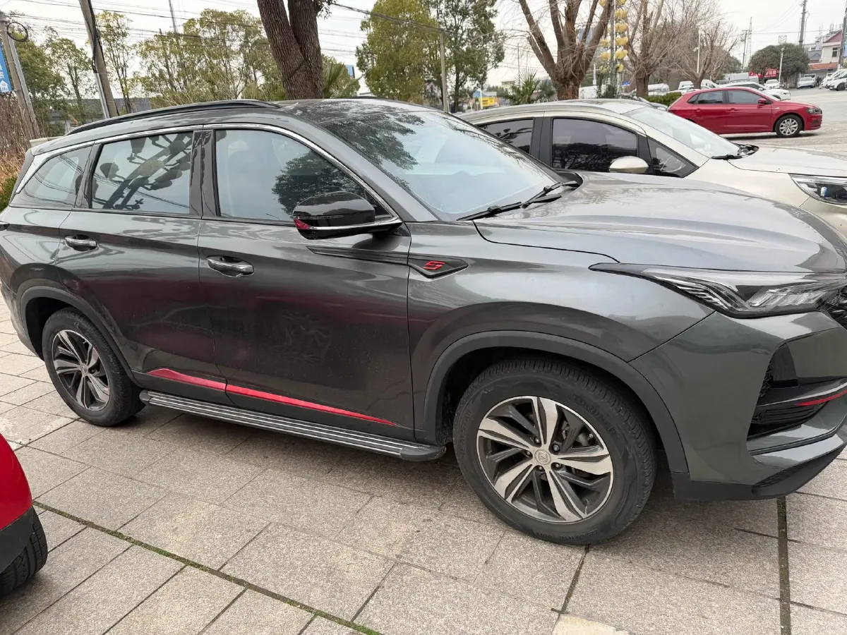 2020 ChangAn CS75 Plus 1.5T 178HP L4 6AT,autocango,china used car exporter,china ev exporter,chinese used car exporter,chinese used ev exporter
