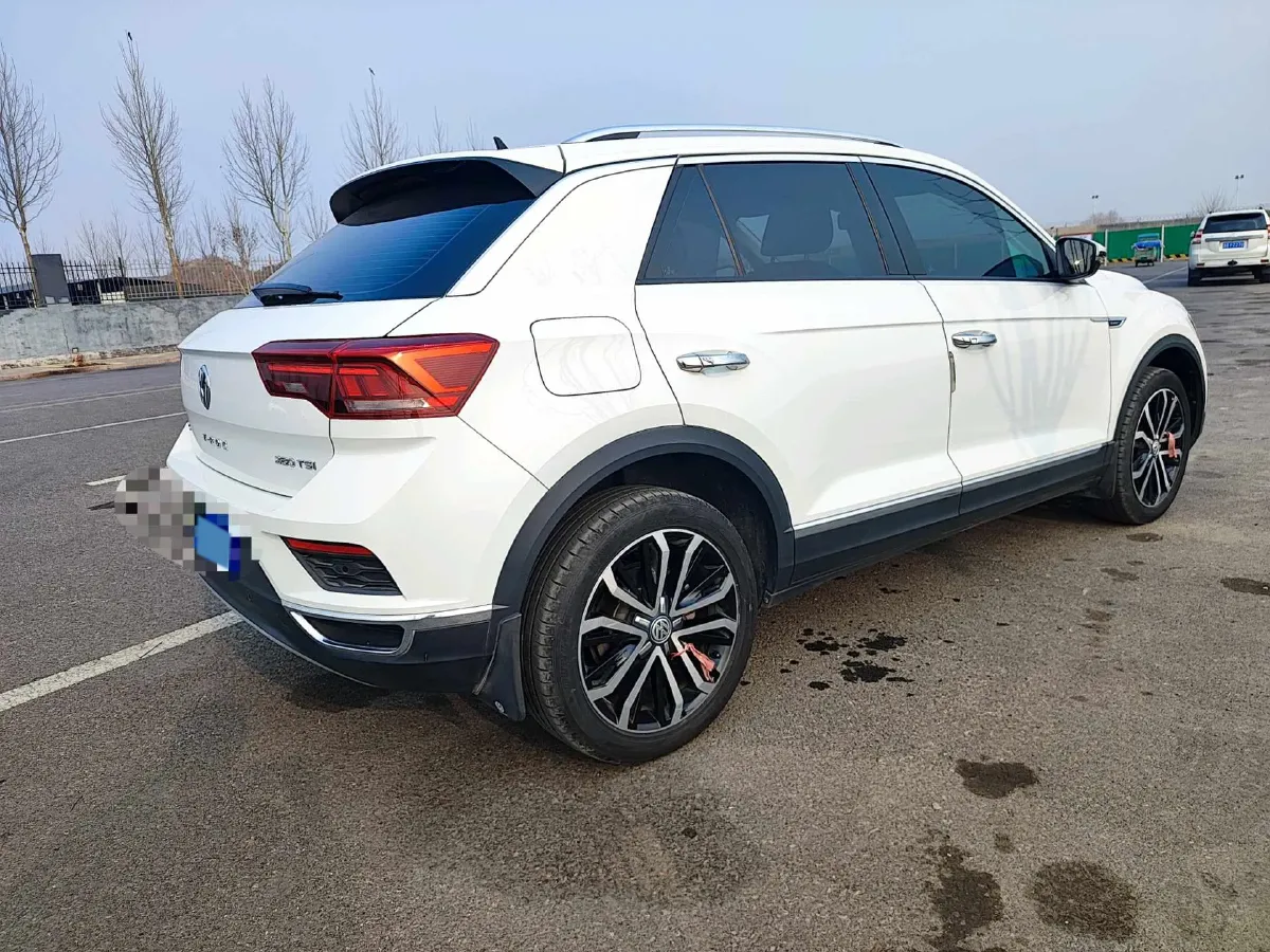 2020 Volkswagen T-Roc 1.4T 150HP L4 7DCT,autocango,china used car exporter,china ev exporter,chinese used car exporter,chinese used ev exporter