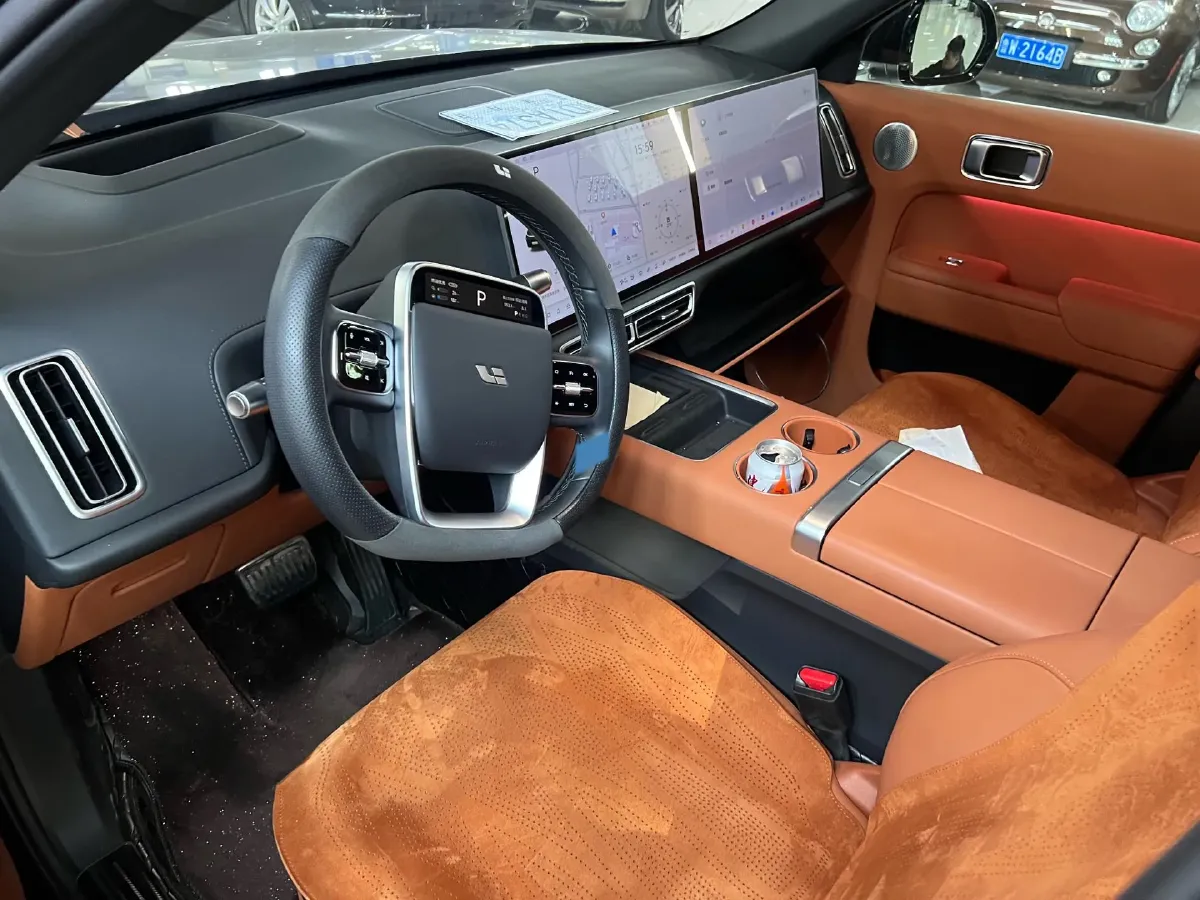 2024 Li L8 Range Extended 154HP REEV 42.8KWH,autocango,china used car exporter,china ev exporter,chinese used car exporter,chinese used ev exporter