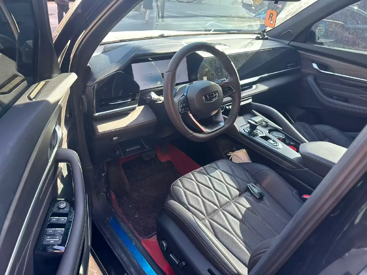 2025 Geely Monjaro 2.0T 238HP L4 8AT,autocango,china used car exporter,china ev exporter,chinese used car exporter,chinese used ev exporter