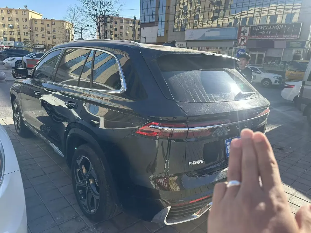 2025 Geely Monjaro 2.0T 238HP L4 8AT,autocango,china used car exporter,china ev exporter,chinese used car exporter,chinese used ev exporter