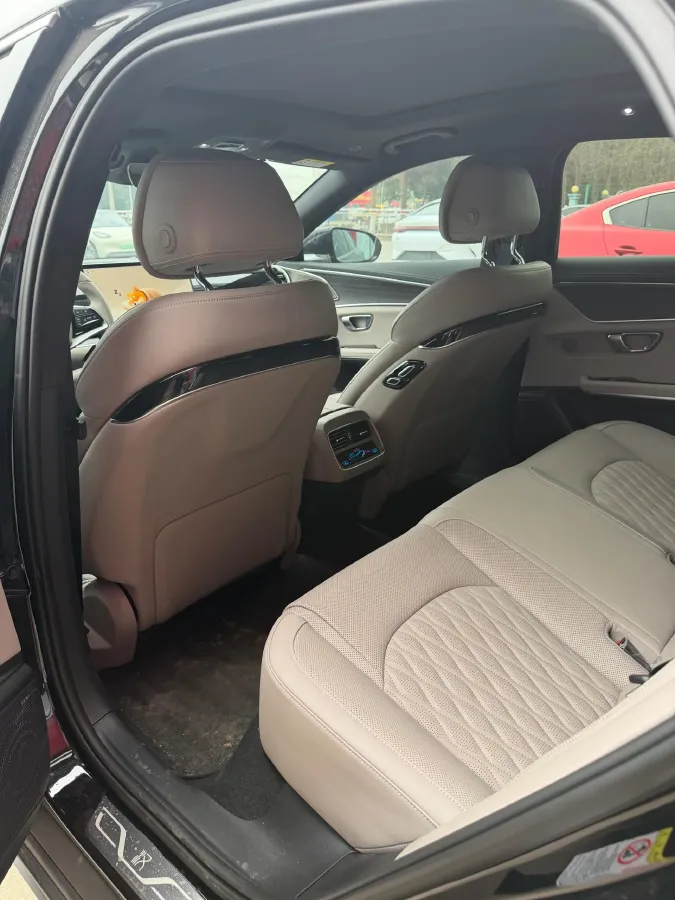 2025 BYD Han 1.5T 156HP L4 E-CVT PHEV,autocango,china used car exporter,china ev exporter,chinese used car exporter,chinese used ev exporter