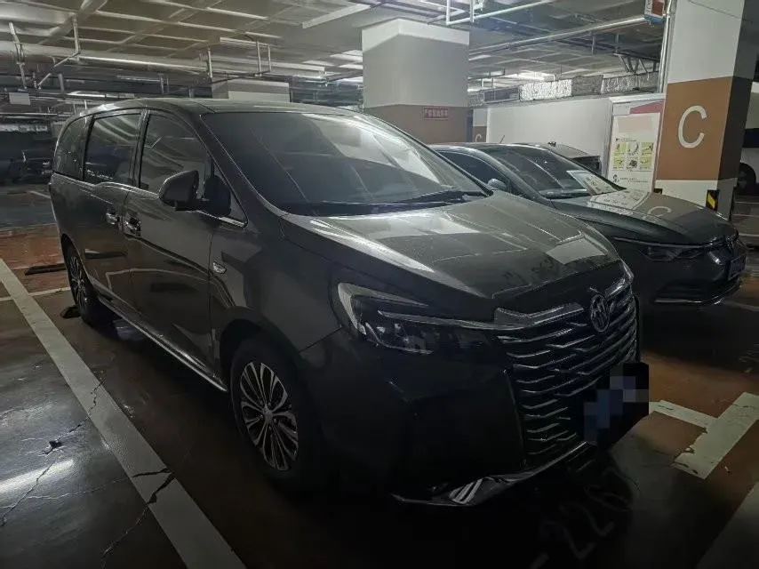 2023 Buick GL8 2.0T 237HP L4 9AT,autocango,china used car exporter,china ev exporter,chinese used car exporter,chinese used ev exporter