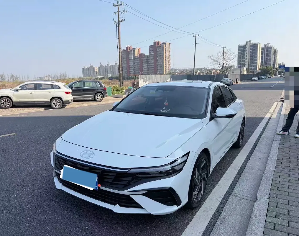 2022 Hyundai Elantra 1.5L 115HP L4 CVT,autocango,china used car exporter,china ev exporter,chinese used car exporter,chinese used ev exporter