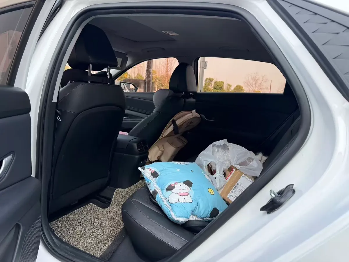 2022 Hyundai Elantra 1.5L 115HP L4 CVT,autocango,china used car exporter,china ev exporter,chinese used car exporter,chinese used ev exporter