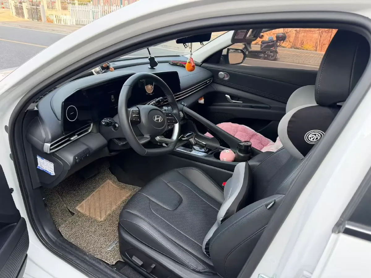 2022 Hyundai Elantra 1.5L 115HP L4 CVT,autocango,china used car exporter,china ev exporter,chinese used car exporter,chinese used ev exporter