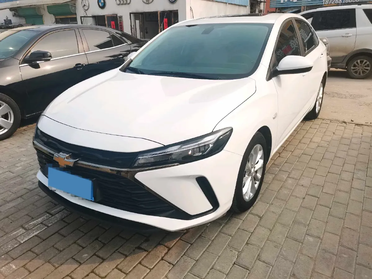 2023 Chevrolet Monza 1.5L 113HP L4 6DCT,autocango,china used car exporter,china ev exporter,chinese used car exporter,chinese used ev exporter