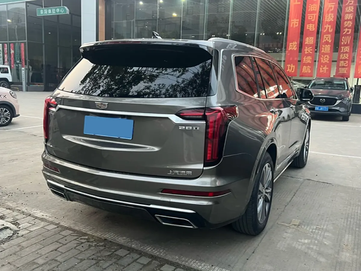 2021 Cadillac XT6 2.0T 237HP L4 9AT,autocango,china used car exporter,china ev exporter,chinese used car exporter,chinese used ev exporter